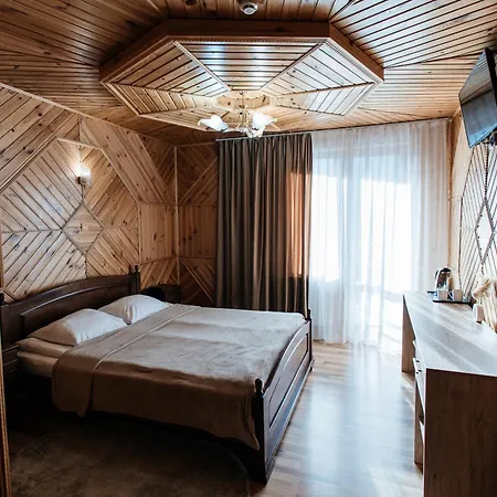U Halyny Otel