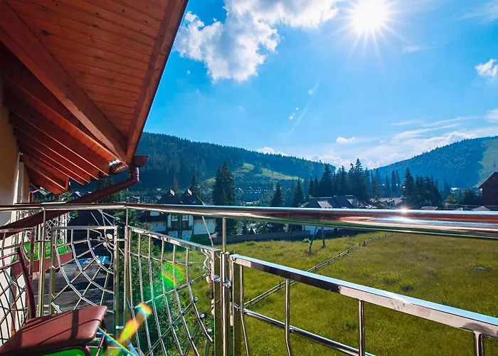Hotel U Halyny