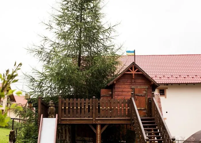 U Halyny Hotel Bukowel